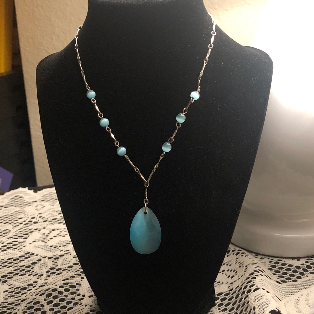 Turquoise Beaded Necklace with Teardrop Pendant